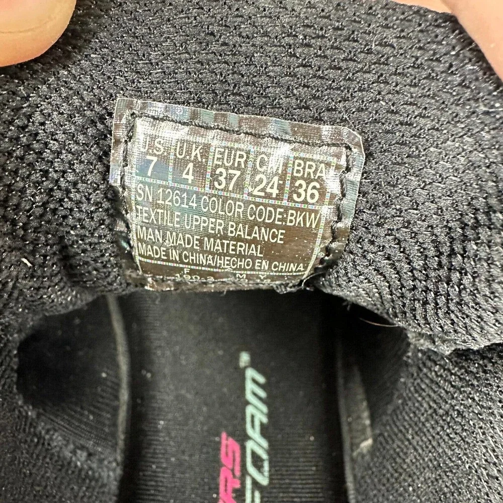 Skechers Women's Black Knit Low Top‎ Lace Up Athletic Sneakers Size 7